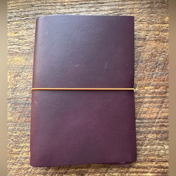 paper republic Other - Paper Republic Grand Voyageur pocket Notebook in Venezia